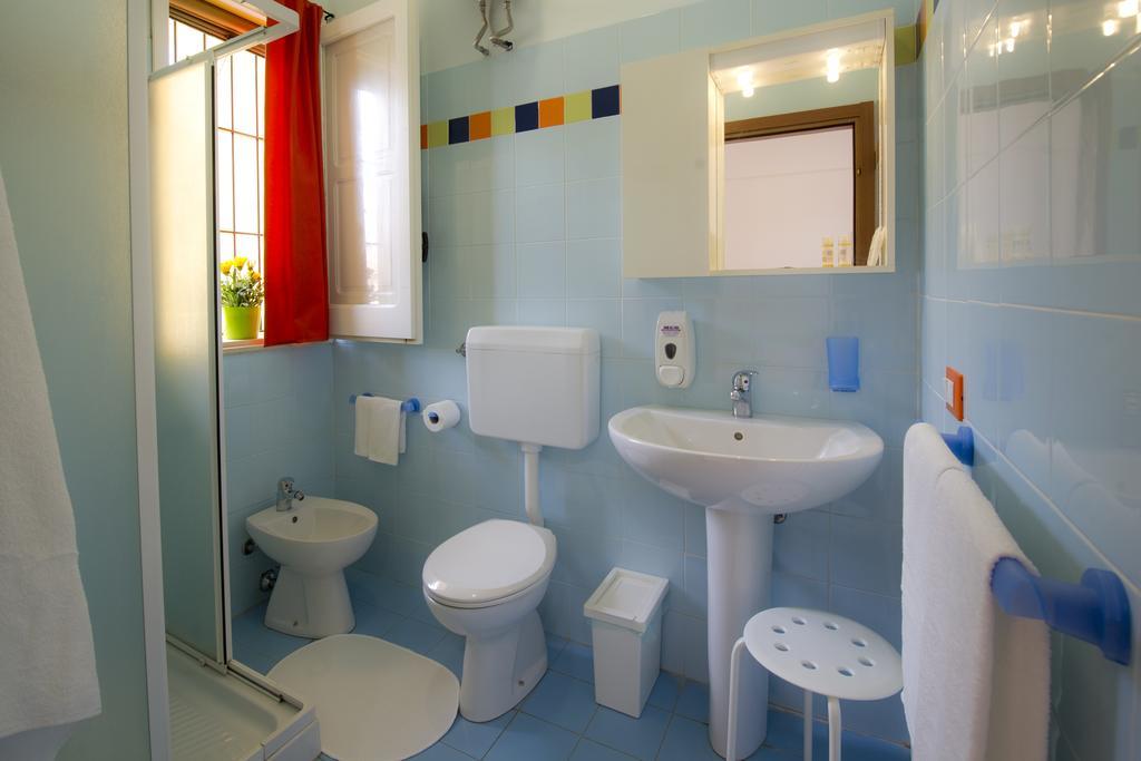 B&B Fiori Gialli Caucana Santa Croce Camerina Ruang foto